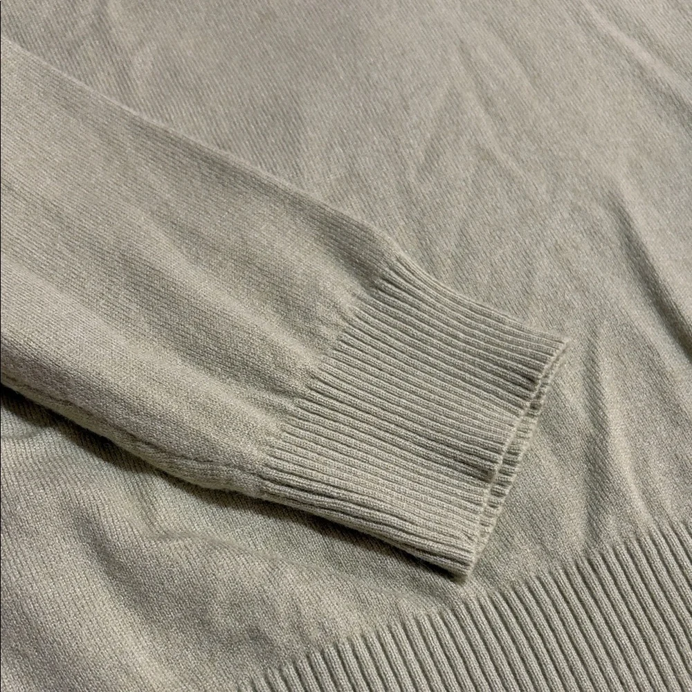 Truth Women’s Light Green V-Neck Sweater L - Picture 5 of 9